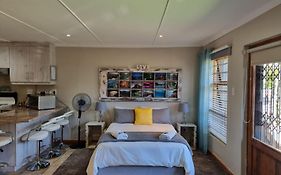 Dolphins Self-Catering Accommodation